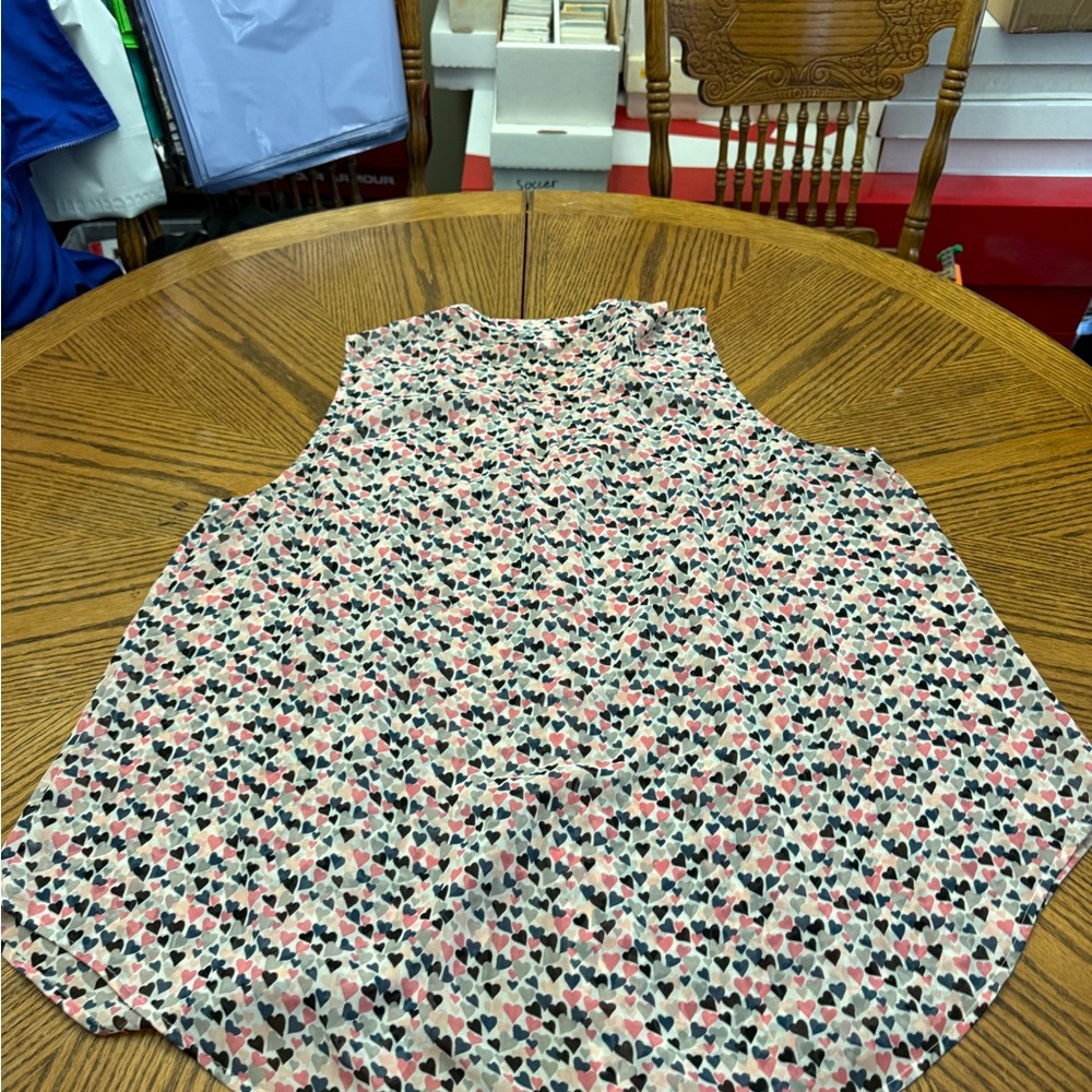 Torrid Multicolor Heart Pattern Top - image 4